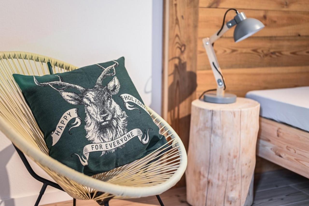 Farmhouse Eckartsberg Im Zittauer Gebirge - Ferienwohnung Mit 2 Schlafzimmern, Terrasse Und Wallbox Mittelherwigsdorf Eksteriør billede
