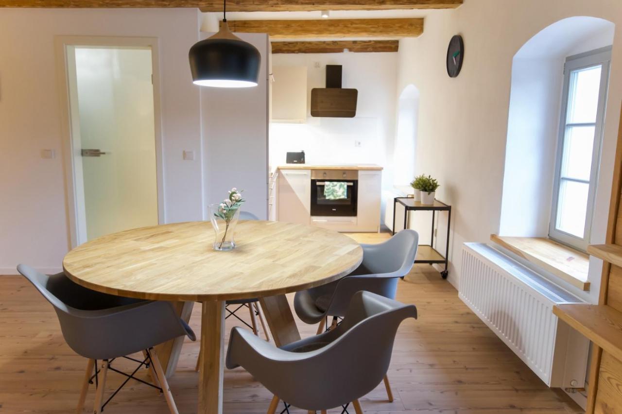 Farmhouse Eckartsberg Im Zittauer Gebirge - Ferienwohnung Mit 2 Schlafzimmern, Terrasse Und Wallbox Mittelherwigsdorf Eksteriør billede